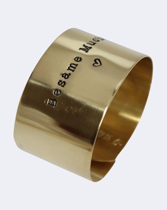 BESAME MUCHO - Rond de serviette en laiton